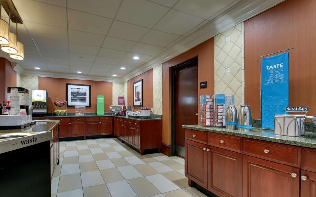 Hampton Inn & Suites Spartanburg-I-26-Westgate Mall