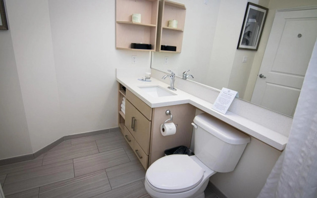 Candlewood Suites Miami Intl Airport-36th St by IHG