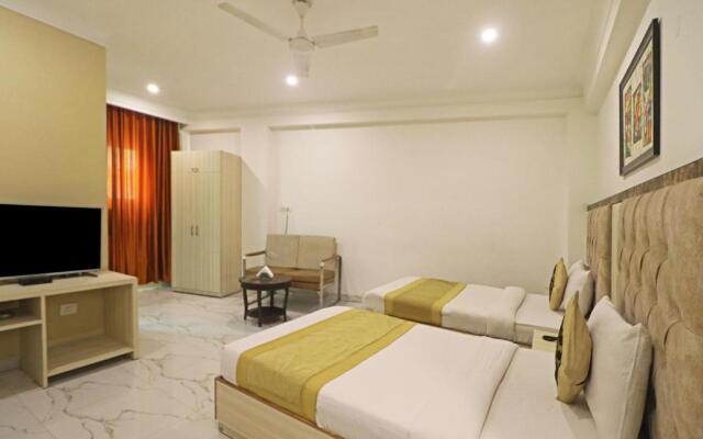 Hotel Almora Near Delhi Airport