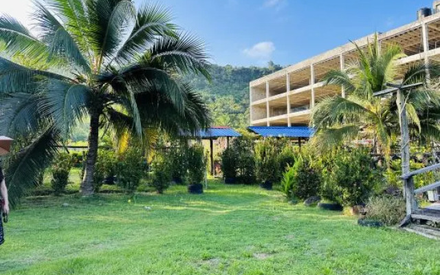 Together 2 Holiday Resort