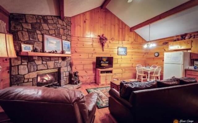 Bear Creek - 2 Br Cabin