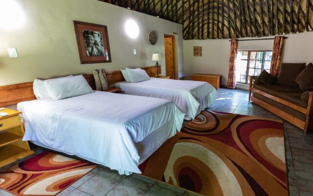 Gooderson Dumazulu Lodge & Traditional Village