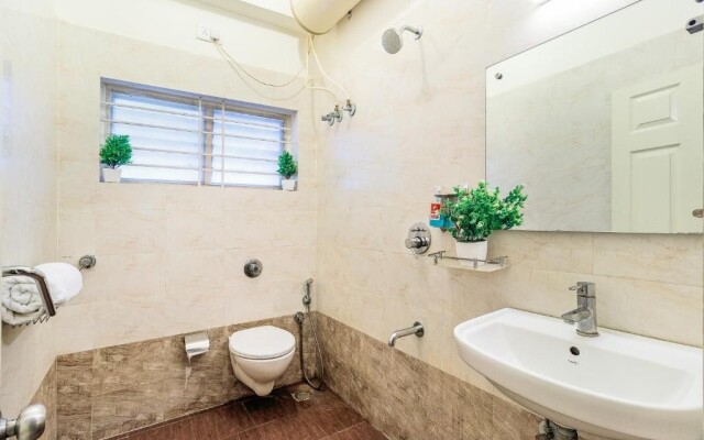 Smile Hotels by OYO Rooms