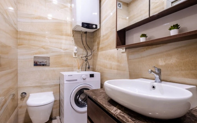 Missafir Flat With Superb Location in Nisantasi