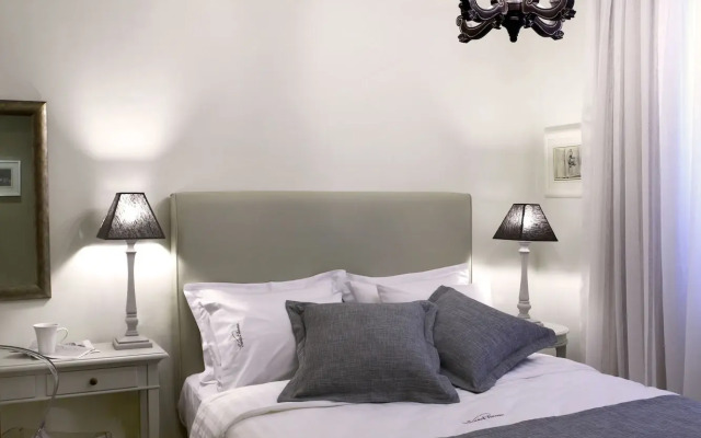 Sweet Home Hotel