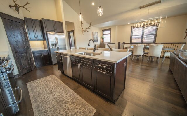 Alders 42 Outpost Dr