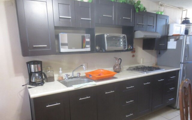 Condo Mel by Villas HK28