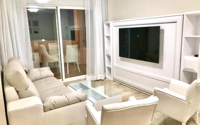 Marbella Beachfront - Apartment With sea views B1