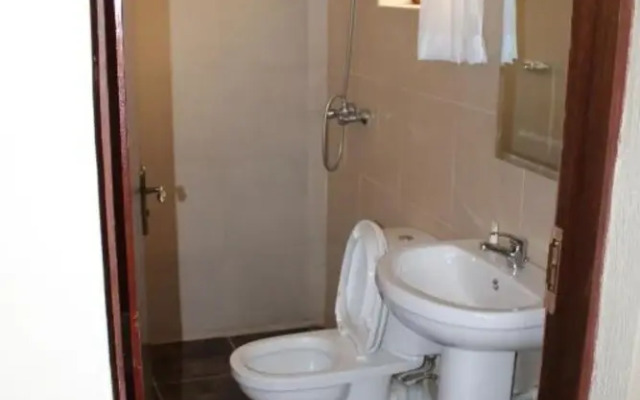Chambai Safari Hotel