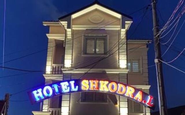 Hotel Shkodra L