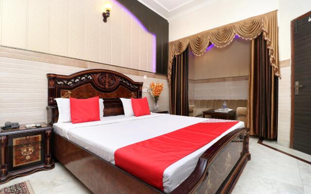 OYO 22774 Kumar Hotel