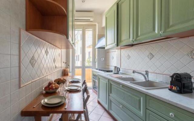 Boudoir Vatican Apartment