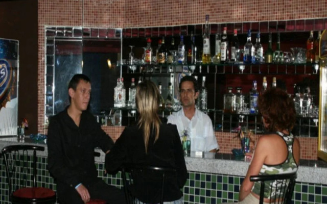 May Garden Club Hotel