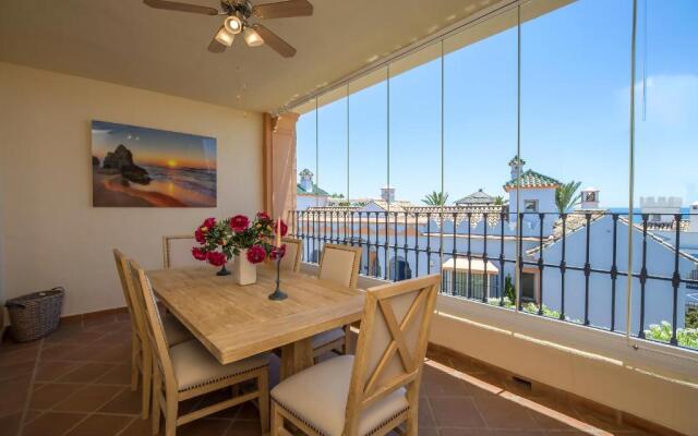 La Perla De La Bahia 912