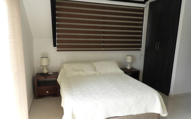 Lili House