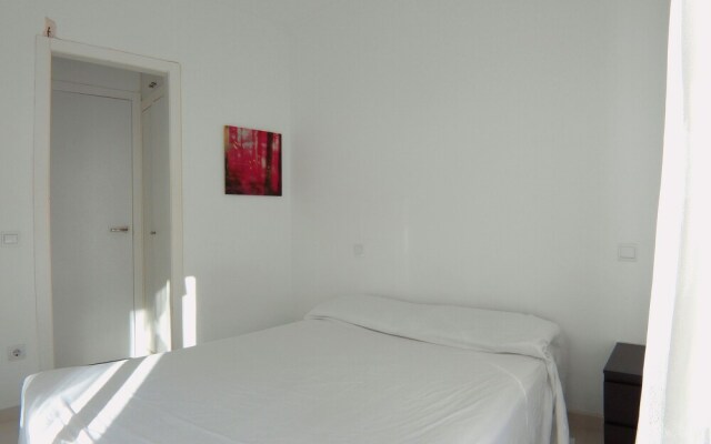 Apartamento de 2 Habitaciones en Puerta del Angel AZ2EXC