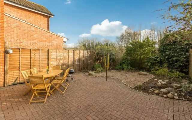 Elite Properties - Sleeps Up to 4 - Leamington Spa