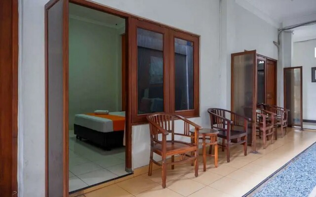 Sans Hotel Heryon Yogyakarta
