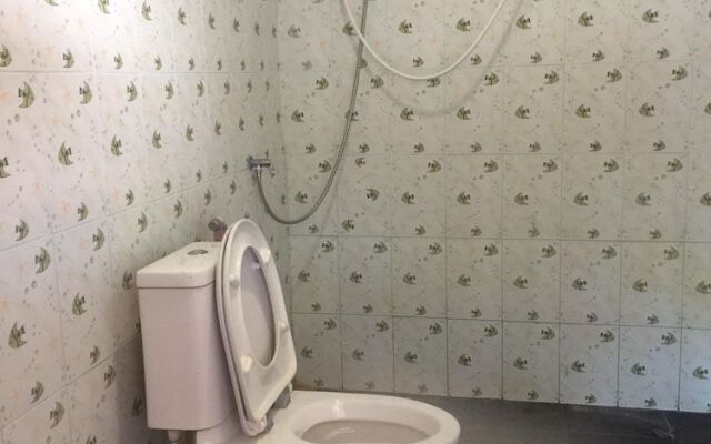 Palm Payom Village Resort