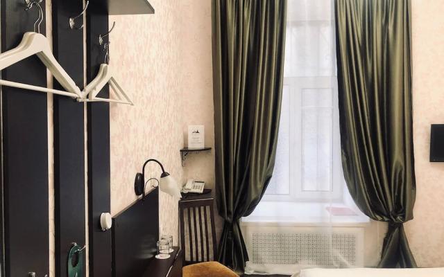 Seven Hills Lubyanka