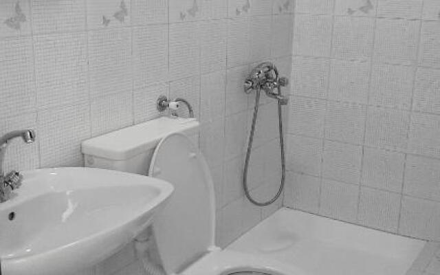 3 Bedroom Apartment Ulcinj