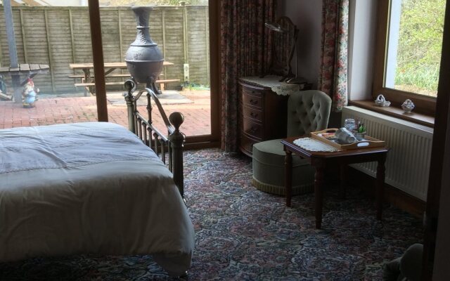 Orchard Manor - Guest house