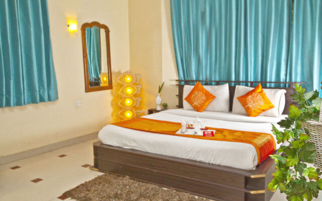 OYO Rooms Cyber Hub DLF