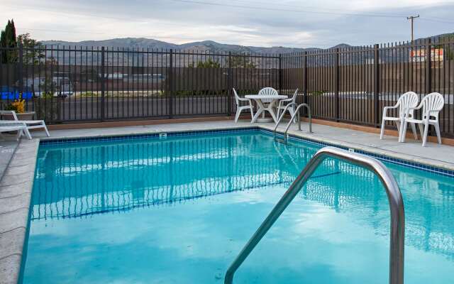 SureStay Hotel by Best Western Tehachapi