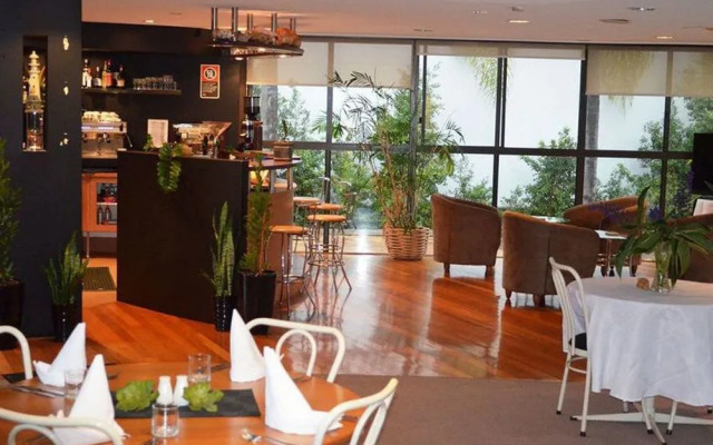 Best Western Palm Court Motor Inn