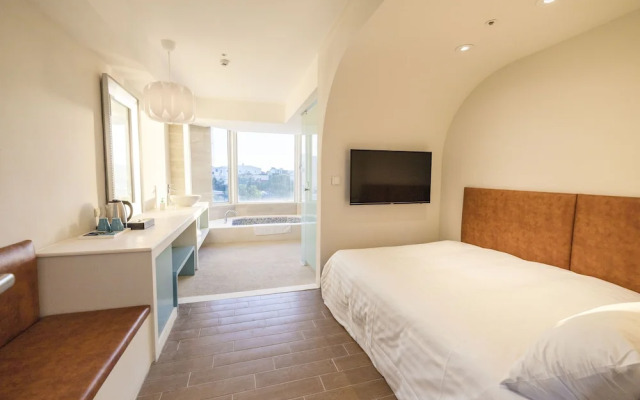 Kenting Long Beach Hotel