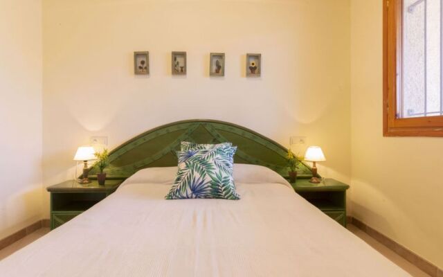 House Fumadell Deltebre