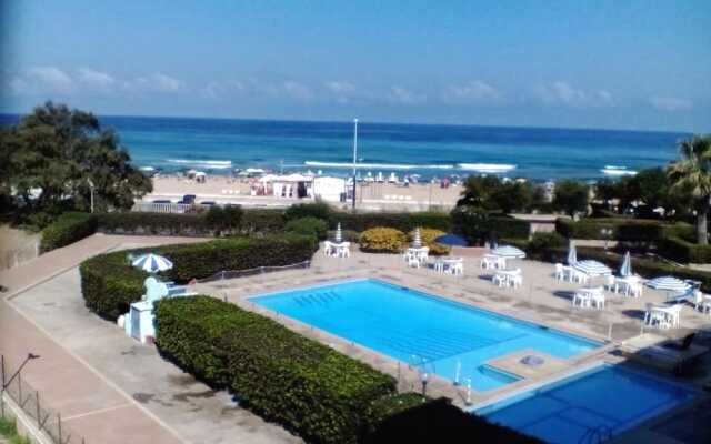 Monolocale con vista mare