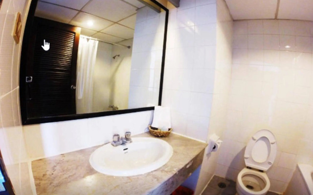 Phuket Town Inn Hotel Phuket (SHA Extra Plus)