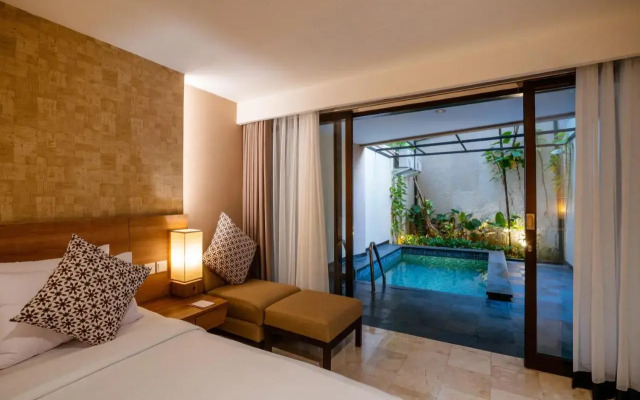 Cross Vibe Paasha Atelier Bali Kuta