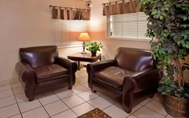 MainStay Suites Kansas City Overland Park