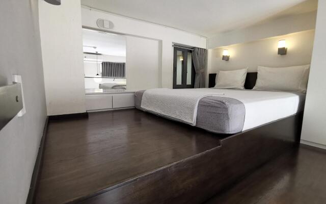 Sunshine Lofts with balcony 5 min to Bui Vien