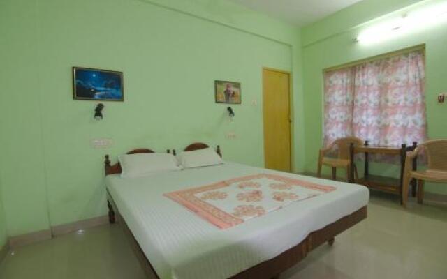 Shirleys Beach Hotel