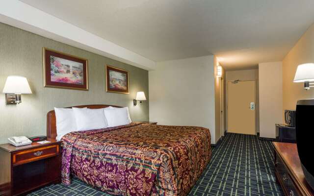 Days Inn by Wyndham Dumfries Quantico