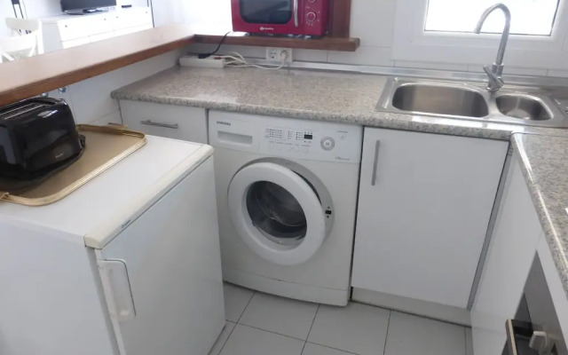 Nice 2 Bedroom Apartment