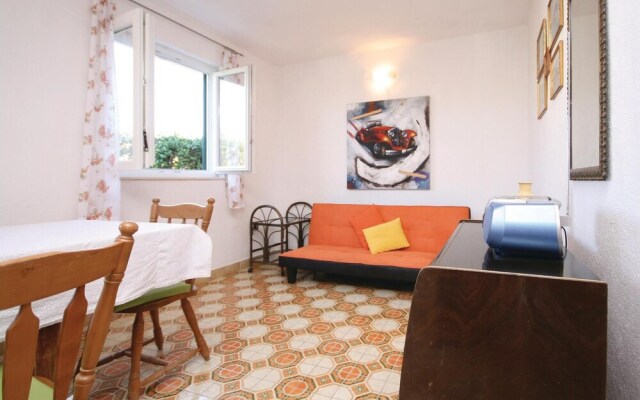 Stunning Home in Sparadici With Wifi and 2 Bedrooms