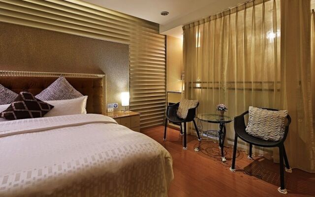 Prague Spring Boutique Motel