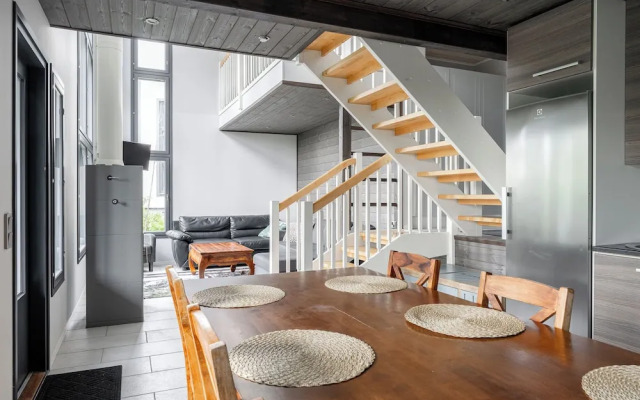 Peaceful 2BR Getaway Cabin at Riihivuori