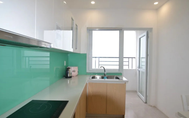 The Crystal Apartment