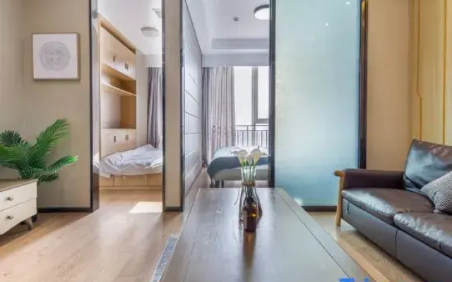 Yangzhou Xianyun Light Luxury Homestay