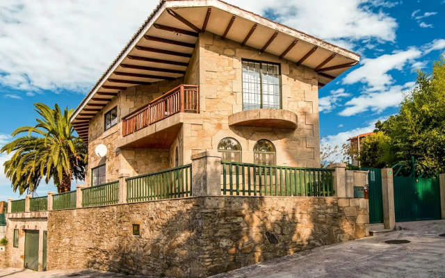 Spacious holiday home in Santiago de Compostela with pool
