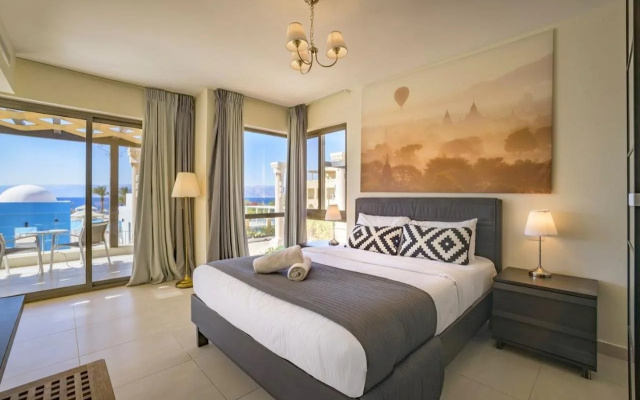 Tala Bay Residence - Families Only