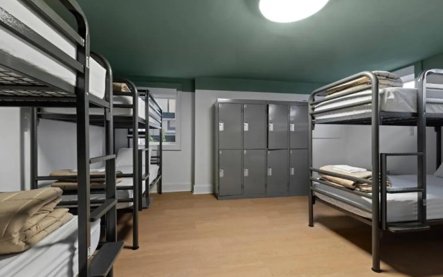 HI Hostelling International Hostel - Halifax