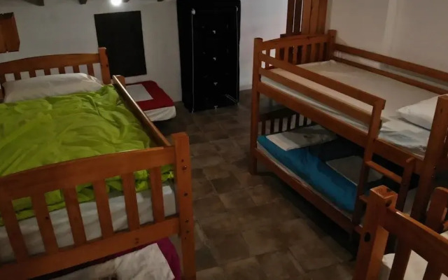 Bungalow-Cabañas en Albergue Valle Do Seo