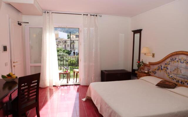 Hotel Torre Bennistra