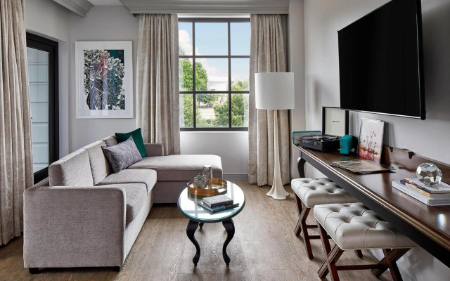 The Edwin Hotel, Autograph Collection